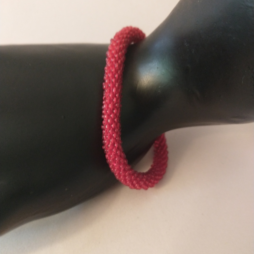 SASHKA HANDMADE GLASS BEAD BRACELET RED COLOR ONE SIZE FITS AL